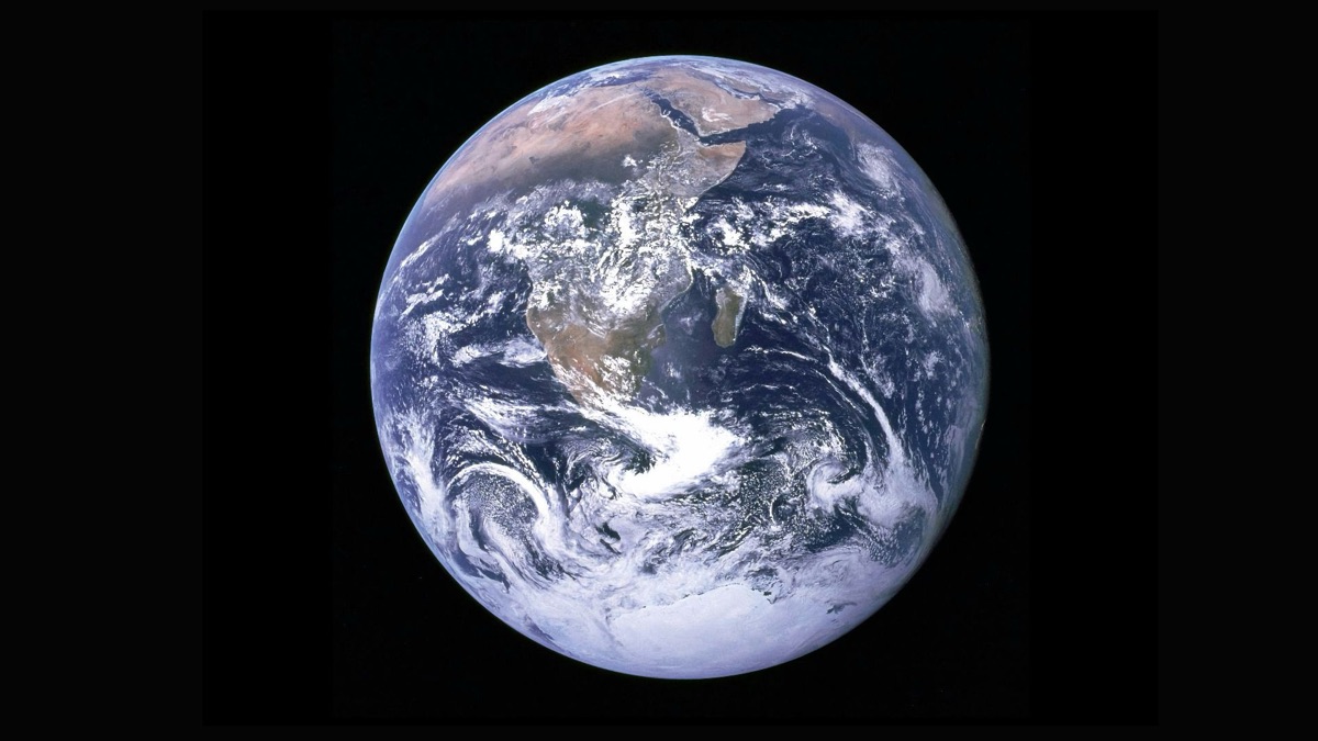 5 Fascinating Facts About Our Planet Earth